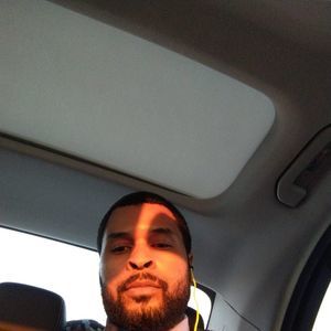 Meet your Posher, Derrick